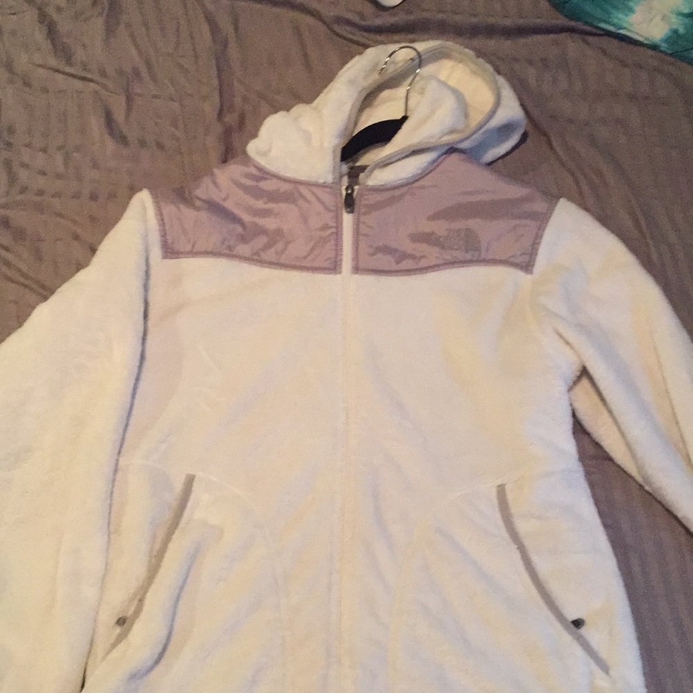 The North Face Women’s Oso Jacket